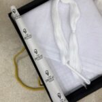 قماش أبيض فاخر مع شماغ أبيض